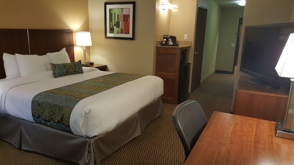 Western Airport & Hotel